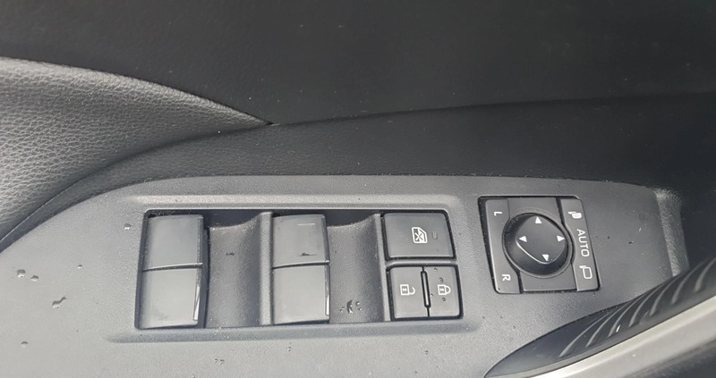 Toyota RAV4 cena 119900 przebieg: 61770, rok produkcji 2019 z Kartuzy małe 379